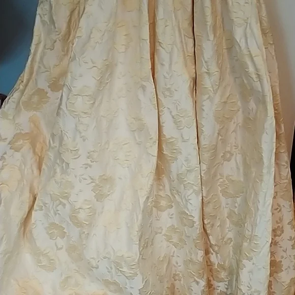 NEW Trixxi Floral Jacquard Gown Yellow/Silver Long Formal Sz 0 Juniors - Picture 8 of 9